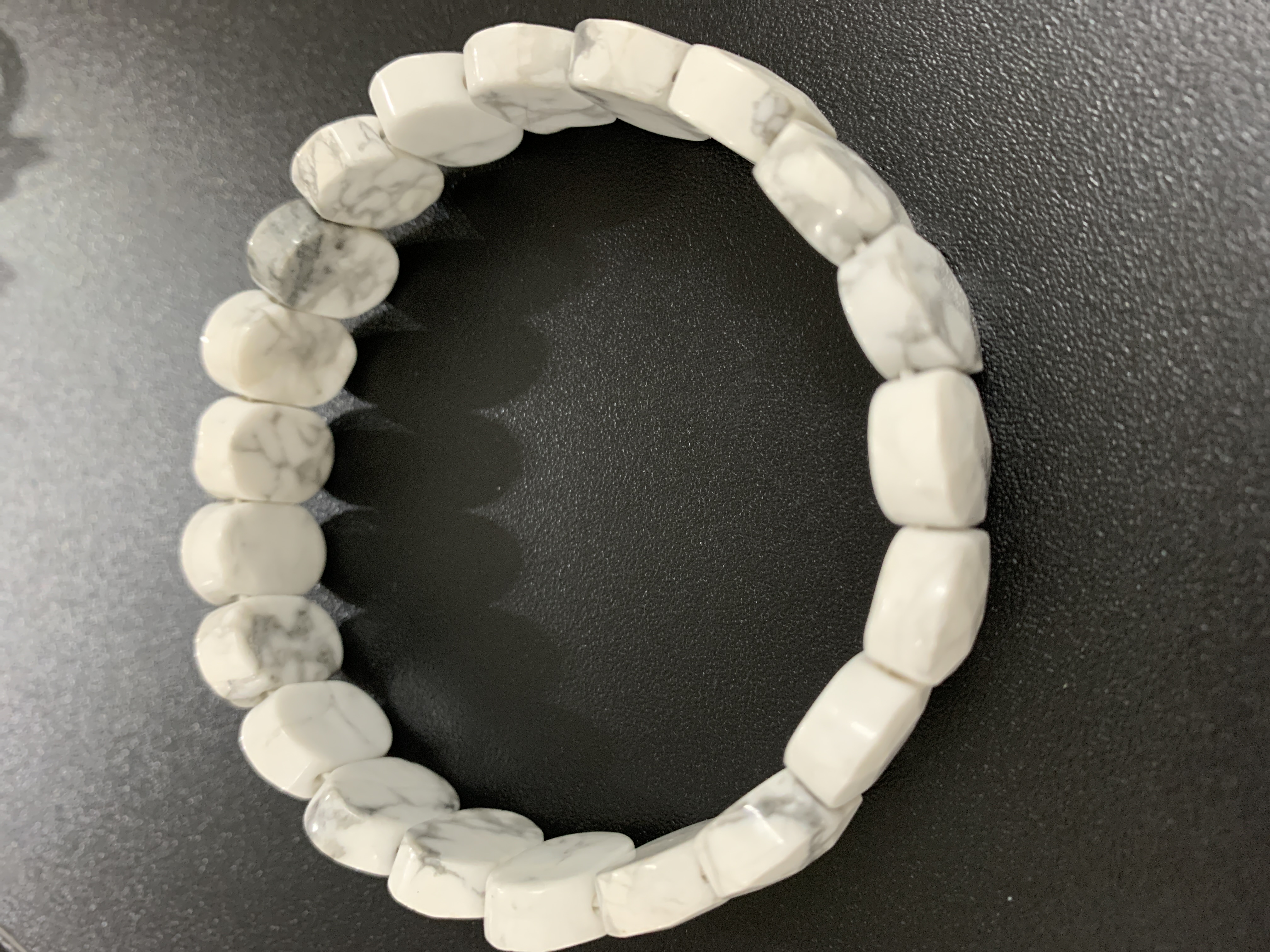 Howlite