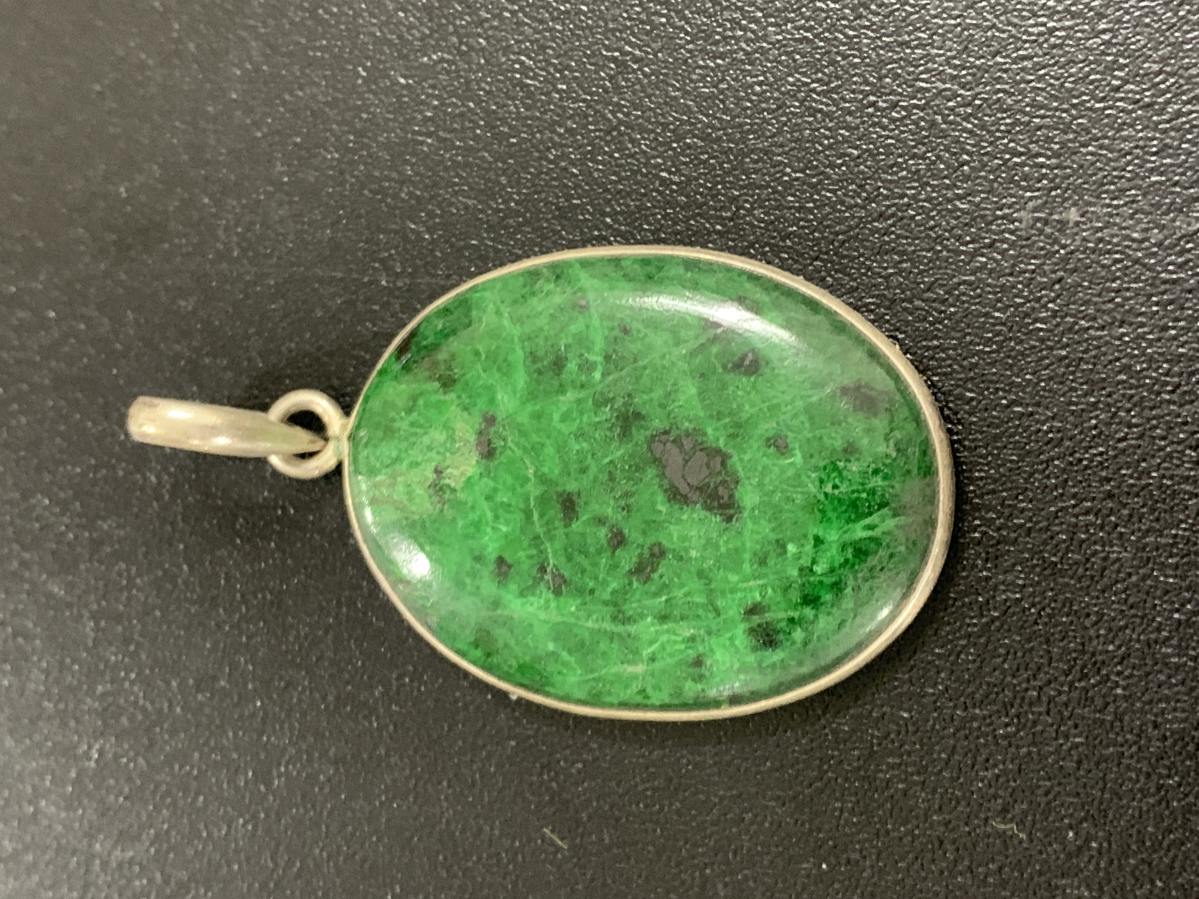 Maw Sit Sit Silver Pendant