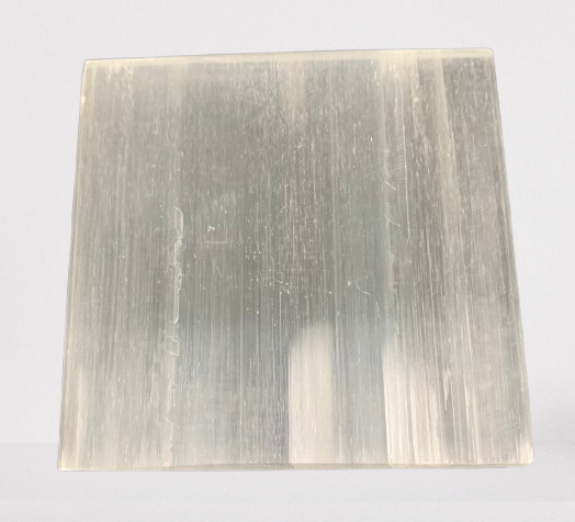 Selenite Charging Plate